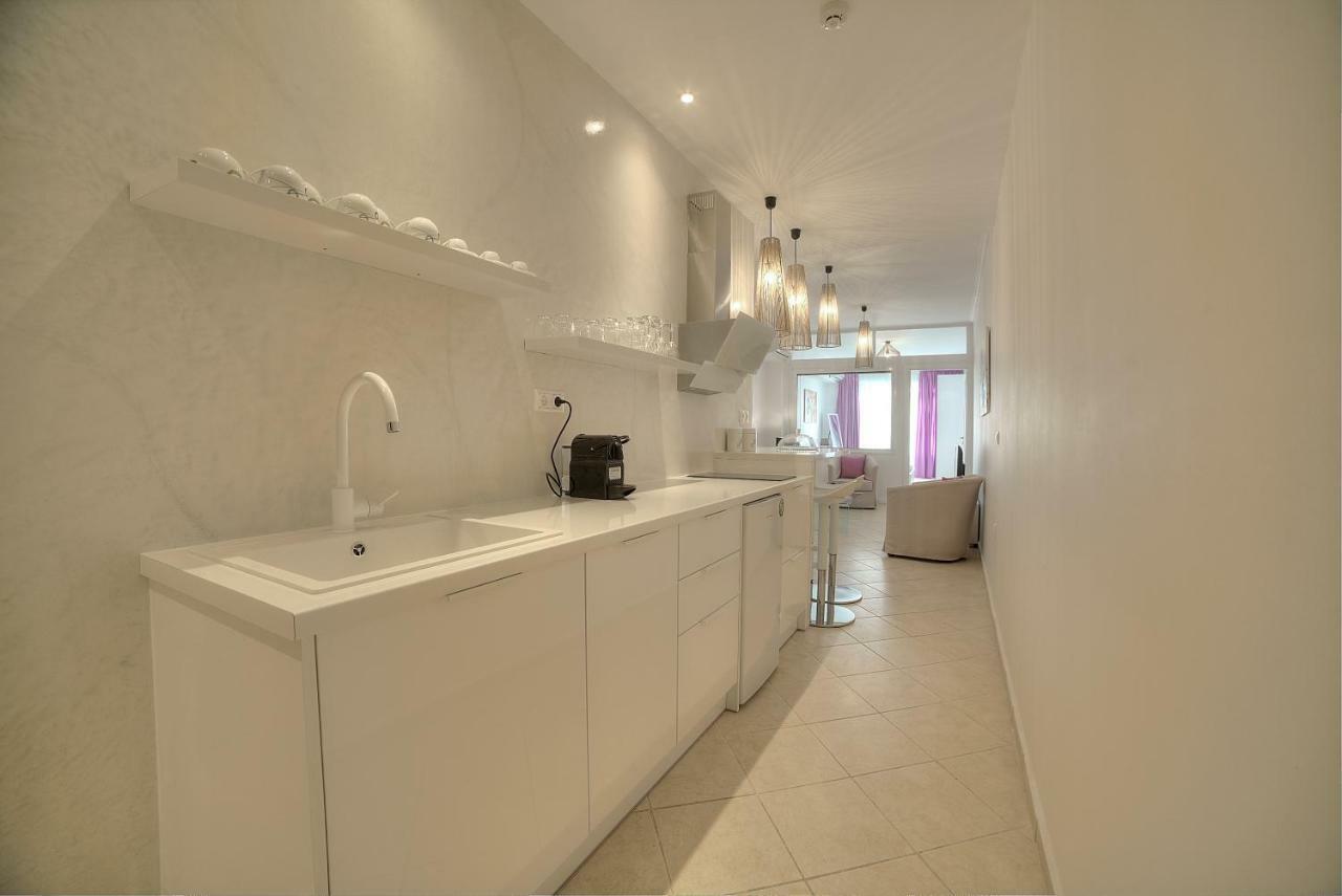 Downtown Glyfada Smart Apartment Athen Exterior foto