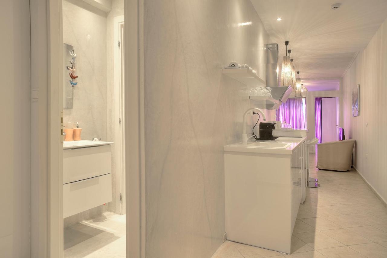 Downtown Glyfada Smart Apartment Athen Exterior foto